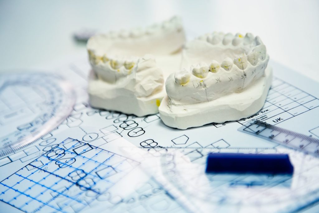 Ortodoncja specjalistyczna - Dr Krzysztof Hes